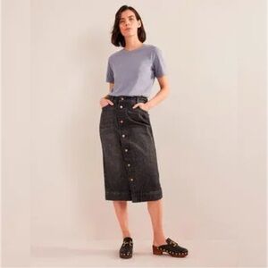 Button-Front Black Denim Midi Skirt - Black